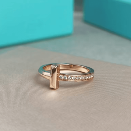 Tiffany T series